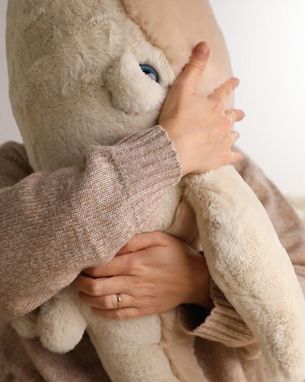 Peluche baleine fourrure 56 cm Bigstuffed (Bigstuffed) - Image 1